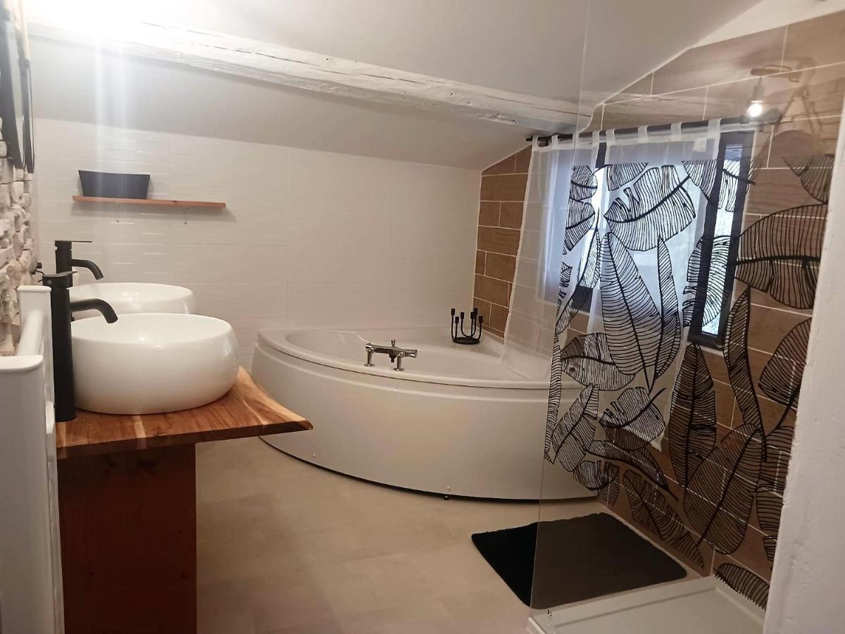 La Cachette Bed and Breakfast Aigues-Vives  Buitenkant foto